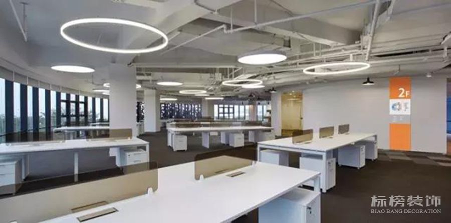 办公室作为员工的第二家园，如何从他们的角度装修呢