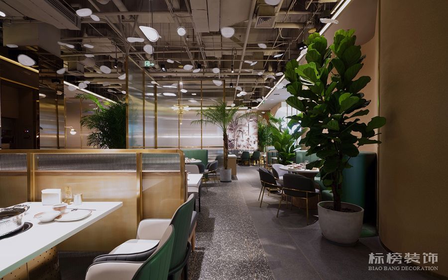 深圳店铺装修三成靠设计，七成在细节！